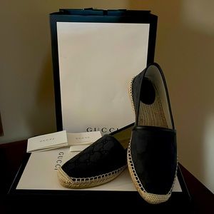 Authentic Gucci black cloth espadrilles purchased in Italy